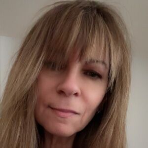 Meet your Posher, Diana